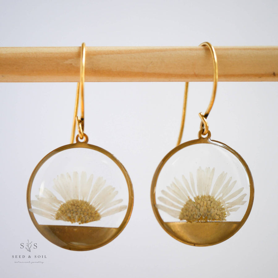 Horizon Wild Daisy Earrings