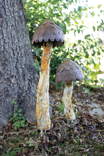 Metal Mushroom Yard Stake