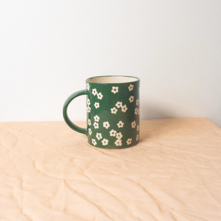 Scattered Petunia Emerald Mug