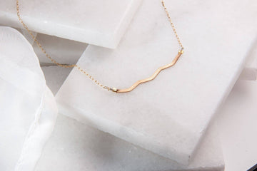 Rose Gold Traverse Necklace