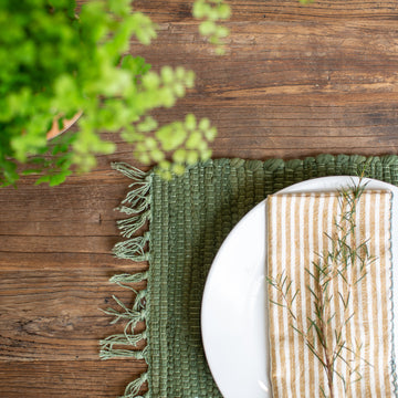 Olive Placemat With Tassels